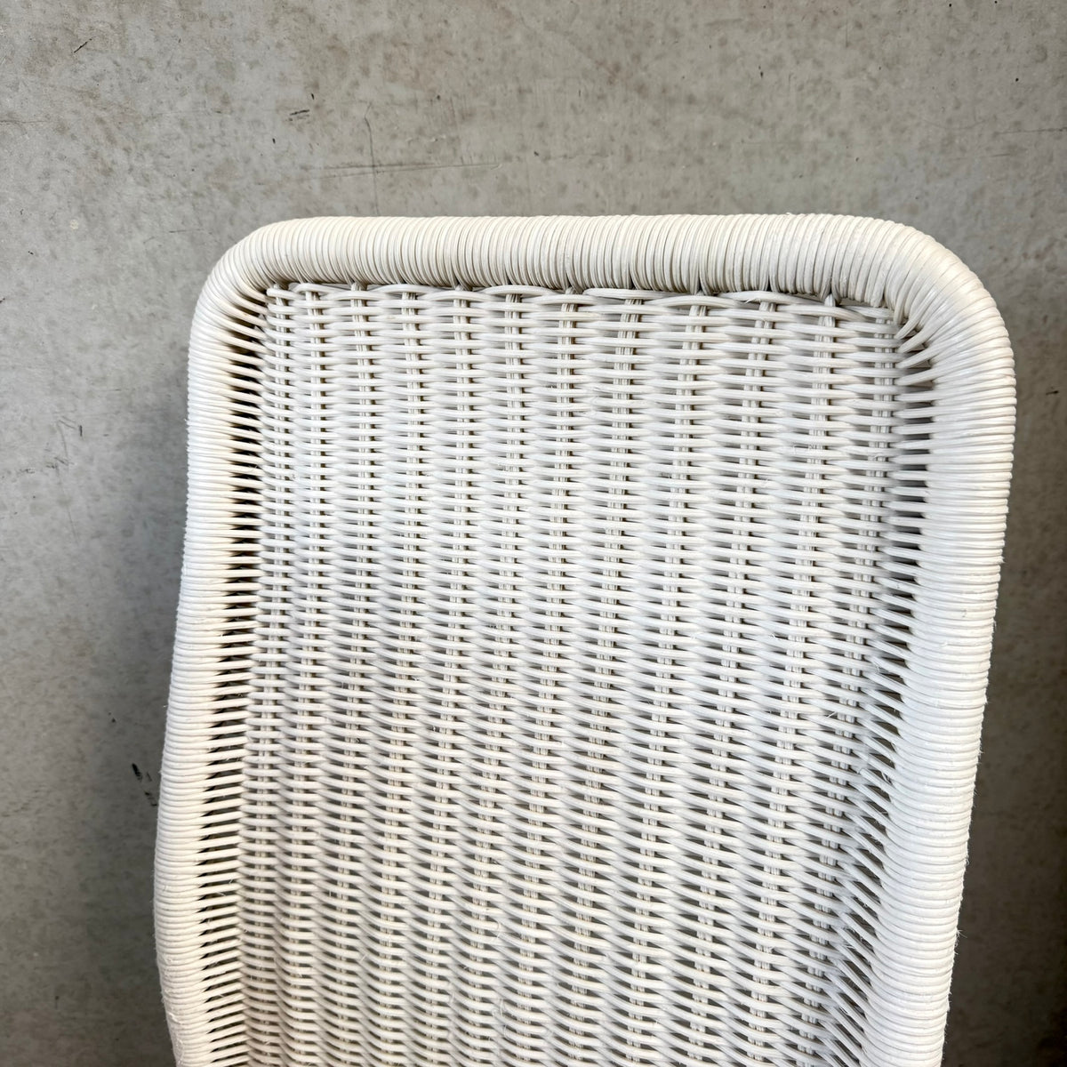 Set of 4 by Jean  Prouvé for Tecta B25 Cantilever Dining Chairs in White Pitriet, Germany 1993