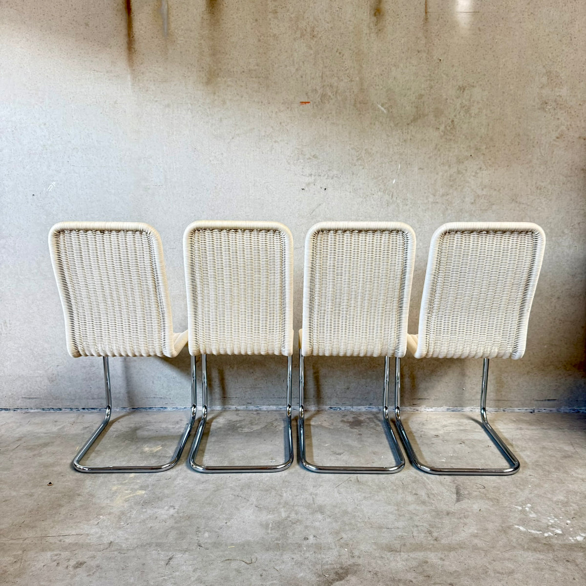 Set of 4 by Jean  Prouvé for Tecta B25 Cantilever Dining Chairs in White Pitriet, Germany 1993