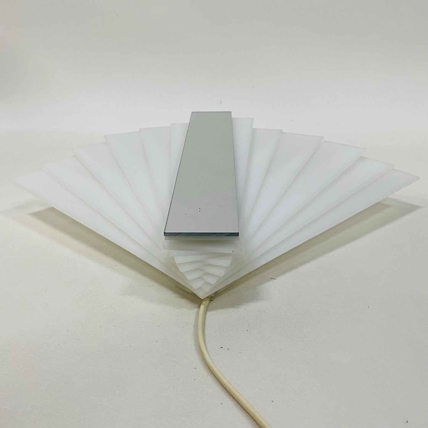 Applique murale postmoderne en acrylique de Mawa Design, 1980