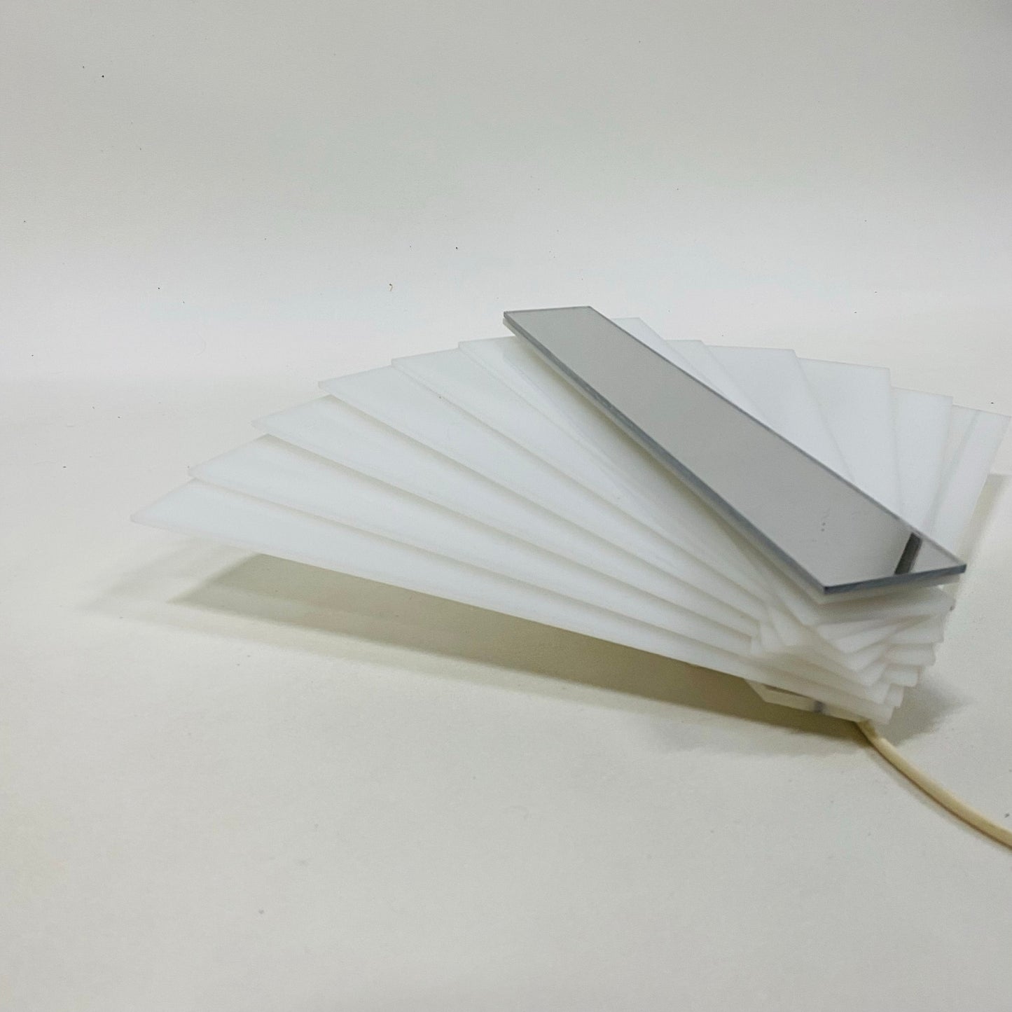 Applique murale postmoderne en acrylique de Mawa Design, 1980