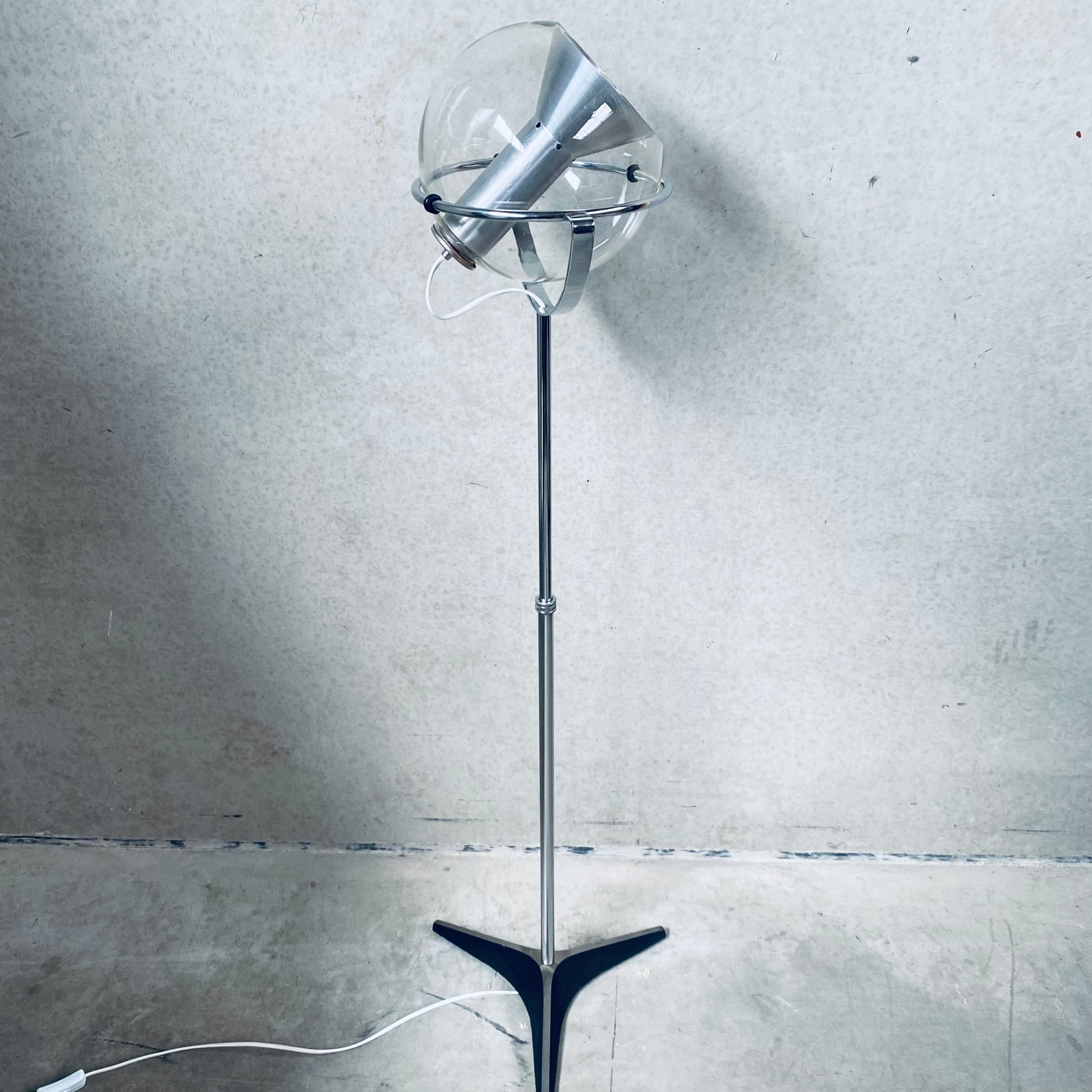 Floor Lamp "Globe 2000" by Frank Ligtelijn for Raak Amsterdam, Netherlands 1960