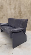 Load and play video in Gallery viewer, Leather &quot;Palmaria 709&quot; 2-seater Sofa by Vico Magistretti for Cassina, Italy 1970
