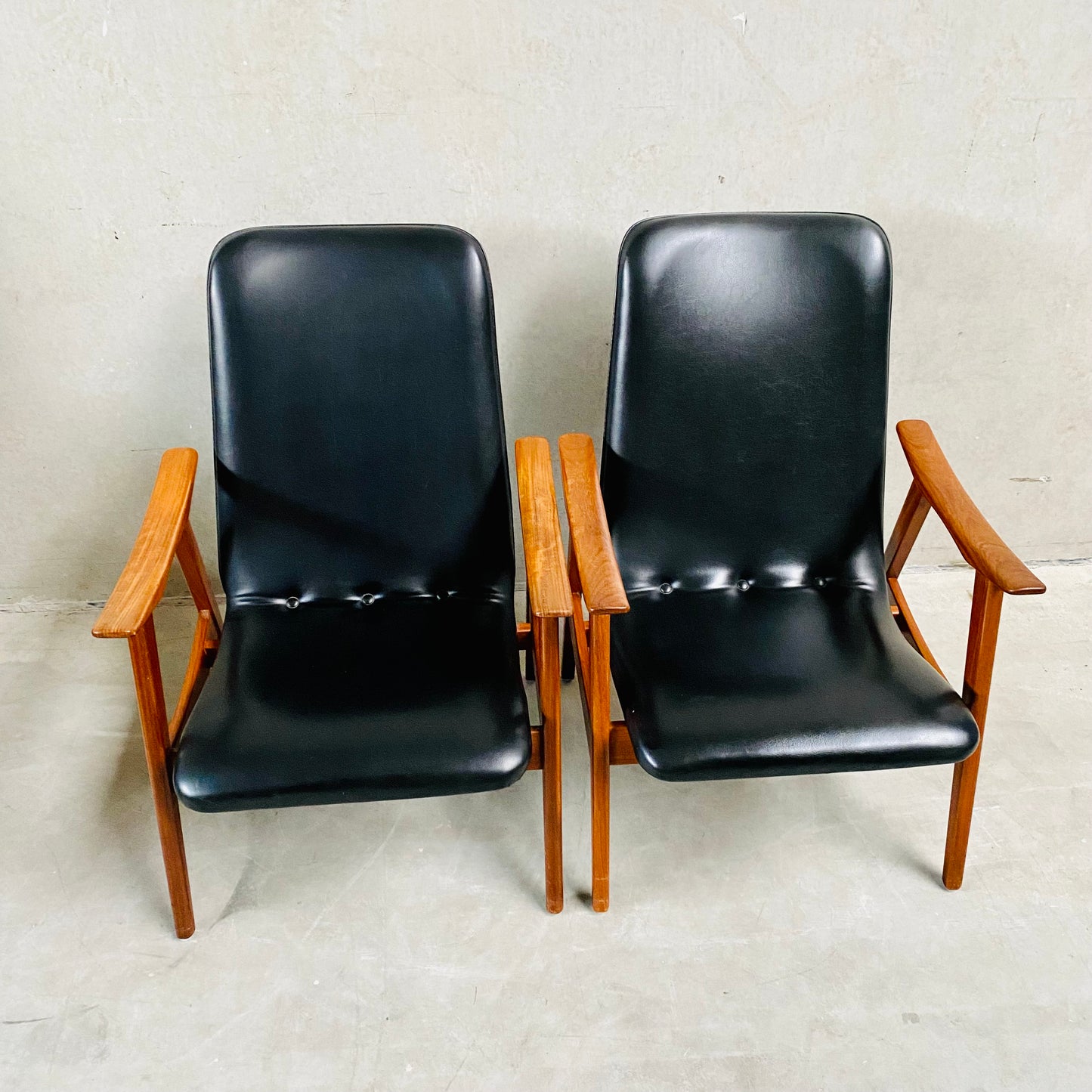 2 X Sessel von Louis Van Teeffelen für Webe, Niederlande 1960