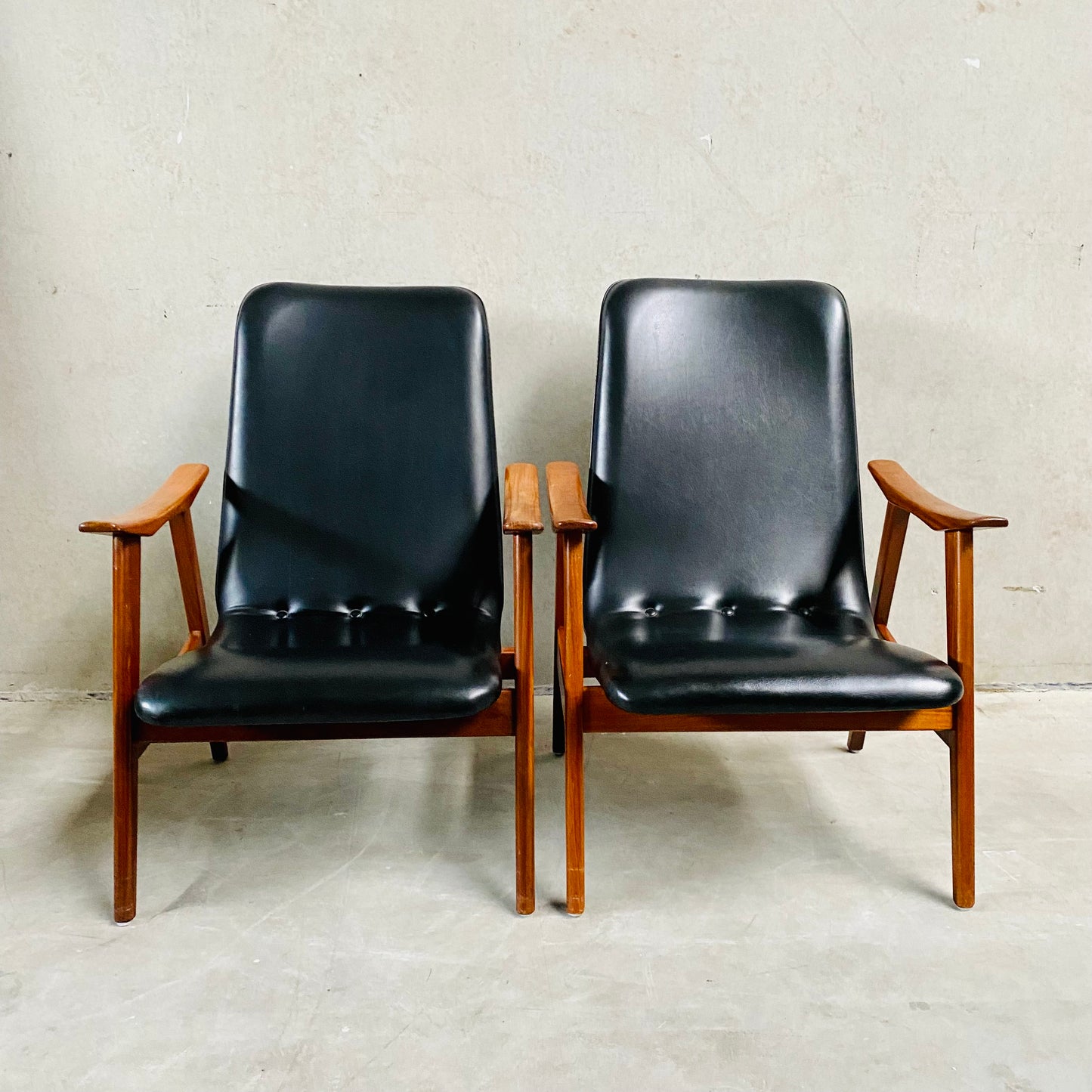 2 X Sessel von Louis Van Teeffelen für Webe, Niederlande 1960