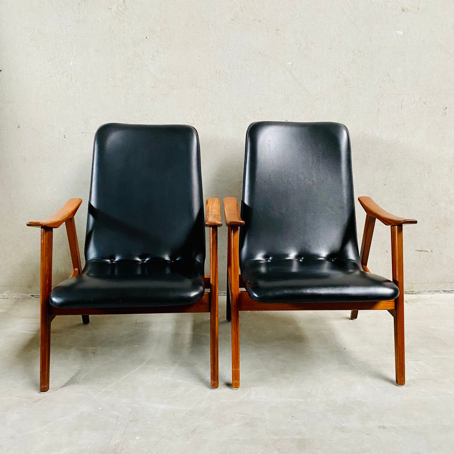 2 X Sessel von Louis Van Teeffelen für Webe, Niederlande 1960