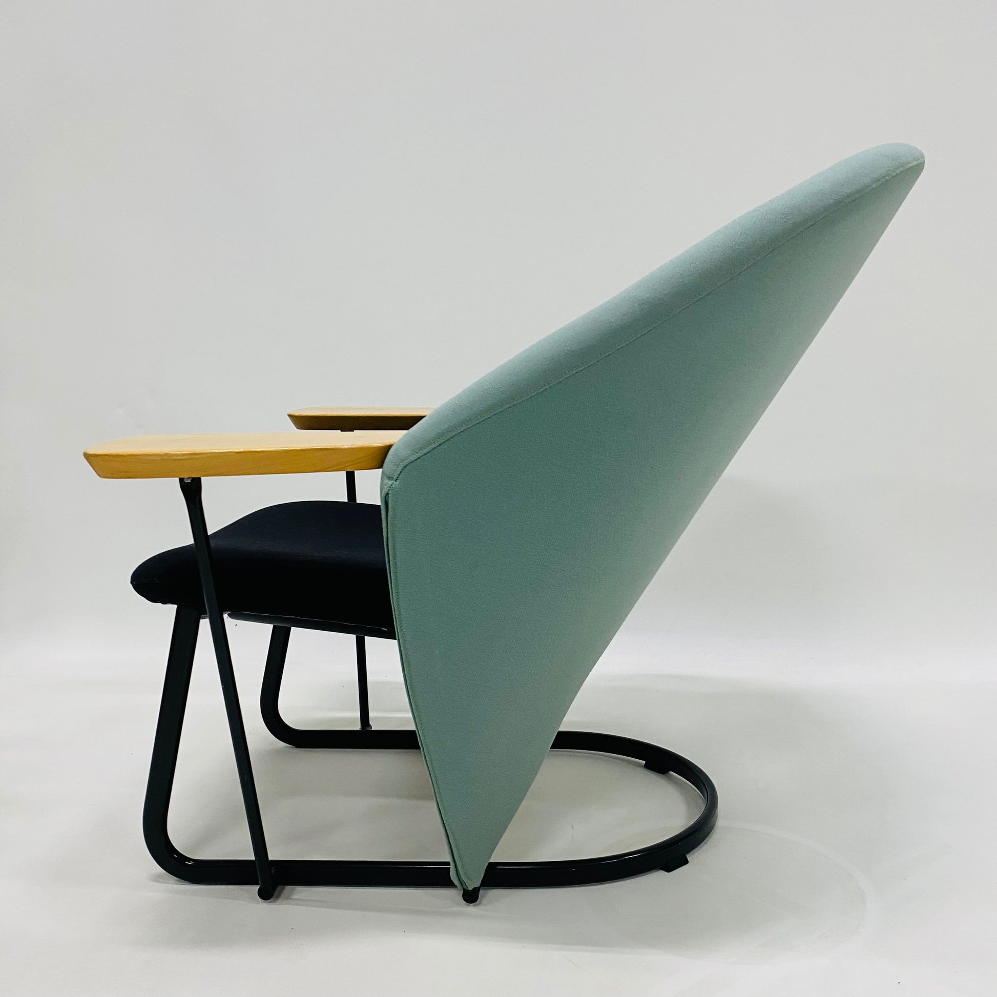  LOUNGE CHAIR BY FLORIS VAN DEN BROECKE FOR ARTIFORT, NETHERLANDS 1980S