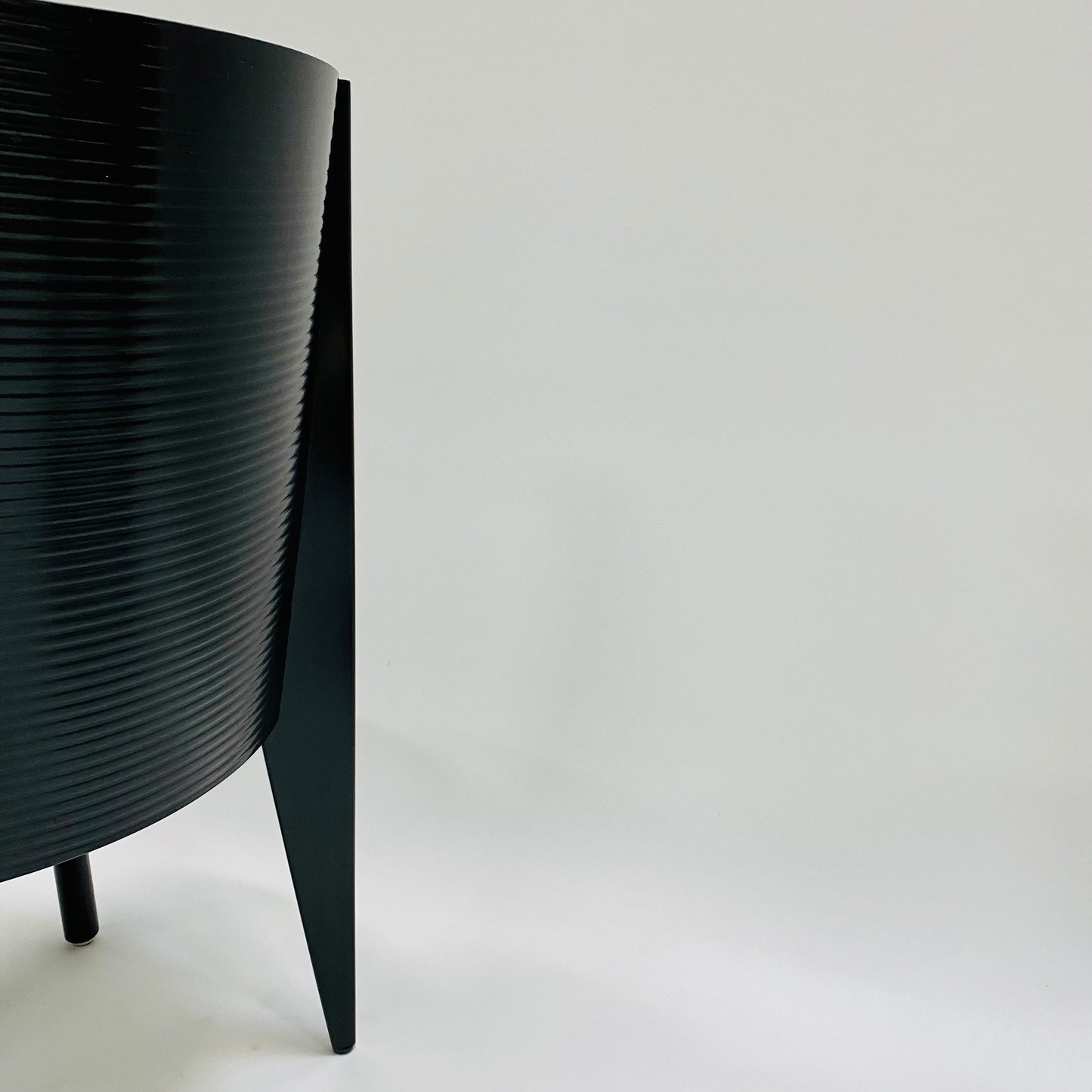 Satz von 4 schwarz lackierten Esszimmerstühlen für Calligaris, Italien 1980