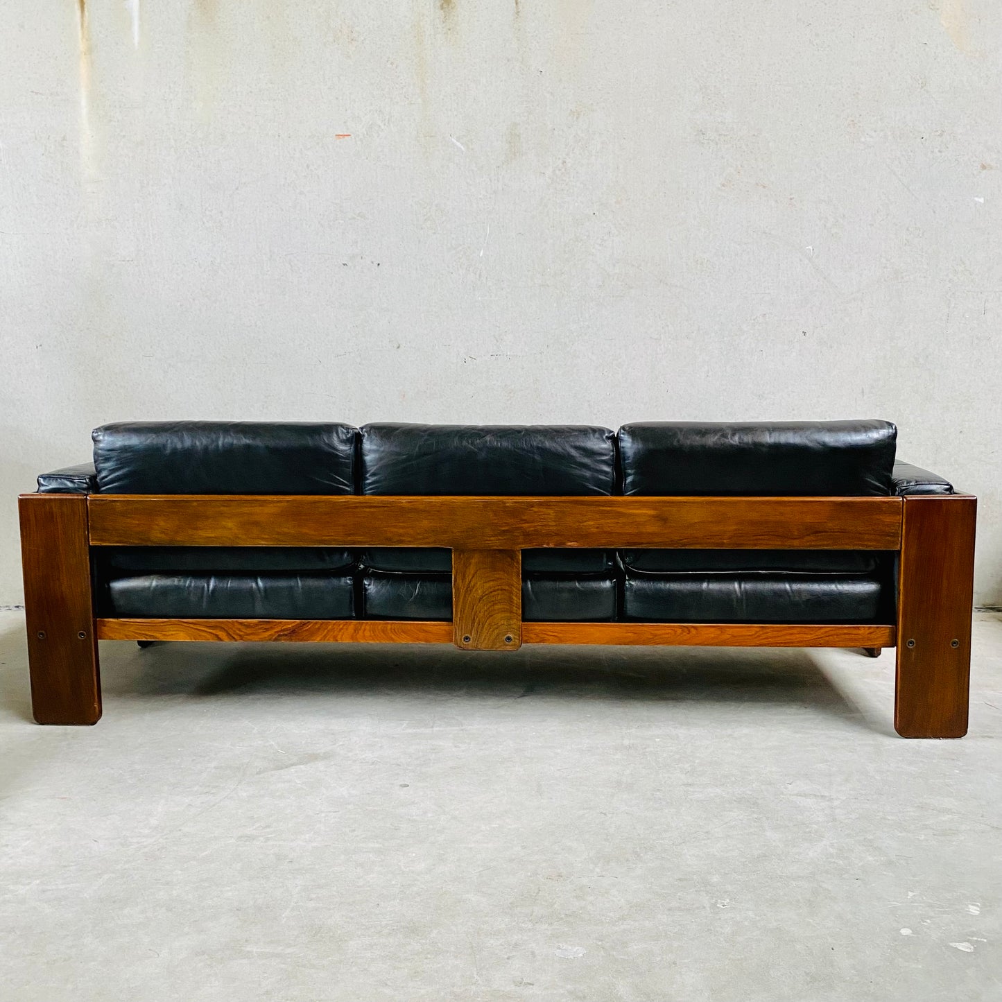Schwarzes Ledersofa „Bastiano“, 3-Sitzer, von Tobia Scarpa für Knoll, Italien, 1960
