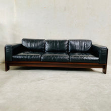 Load image into Gallery viewer, Black Leather 3-seater Sofa &quot;Bastiano&quot; by Tobia Scarpa for Knoll, Italy 1960
