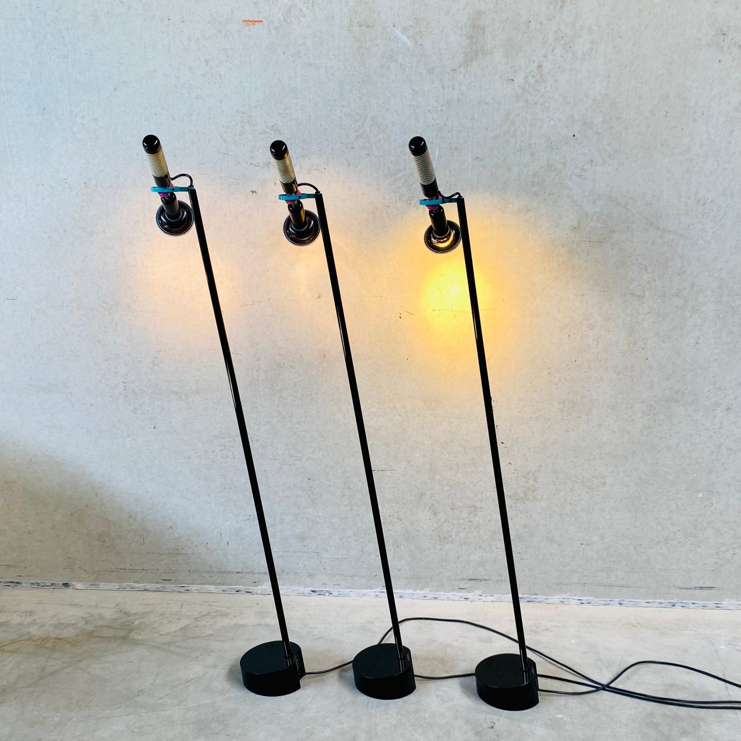 BLACK 'GRIP' FLOOR LAMP BY ACHILLE CASTIGLIONI FOR FLOS, 1980S