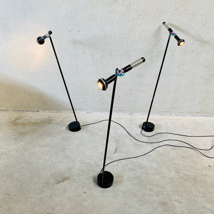 BLACK 'GRIP' FLOOR LAMP BY ACHILLE CASTIGLIONI FOR FLOS, 1980S