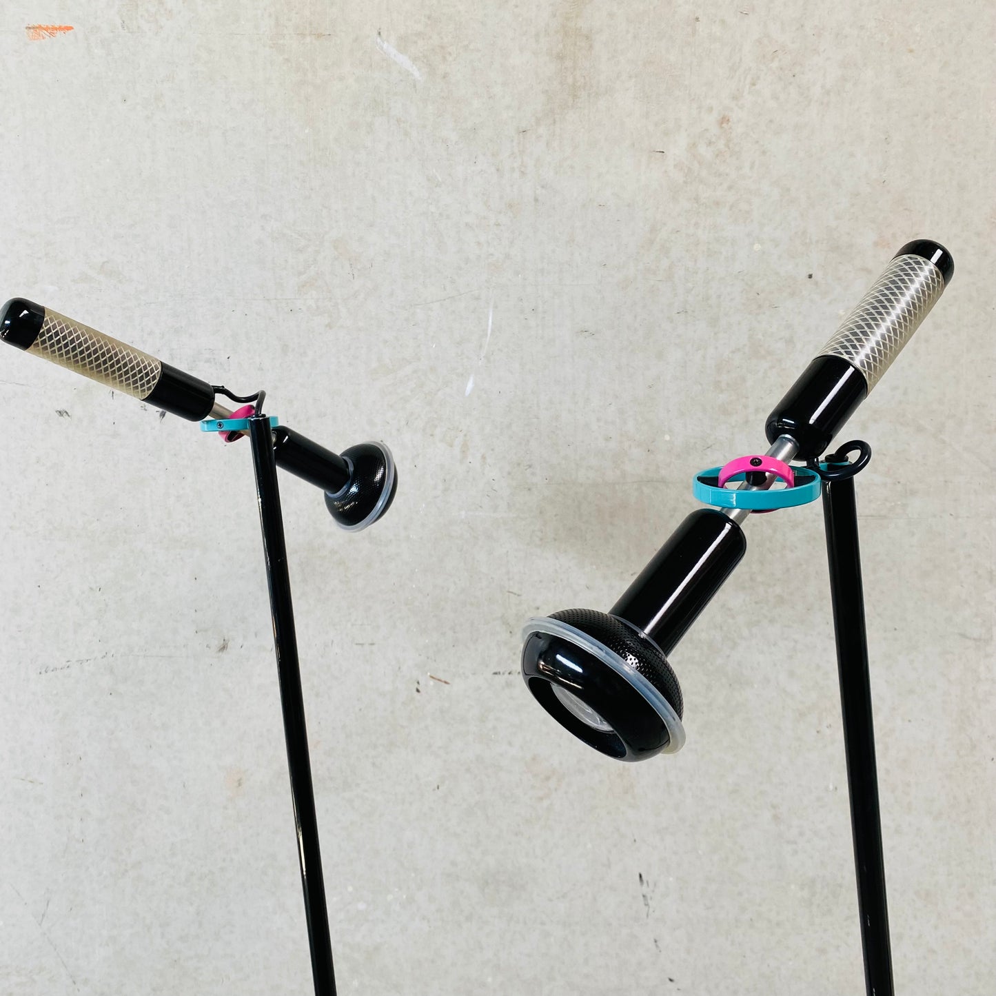 BLACK 'GRIP' FLOOR LAMP BY ACHILLE CASTIGLIONI FOR FLOS, 1980S