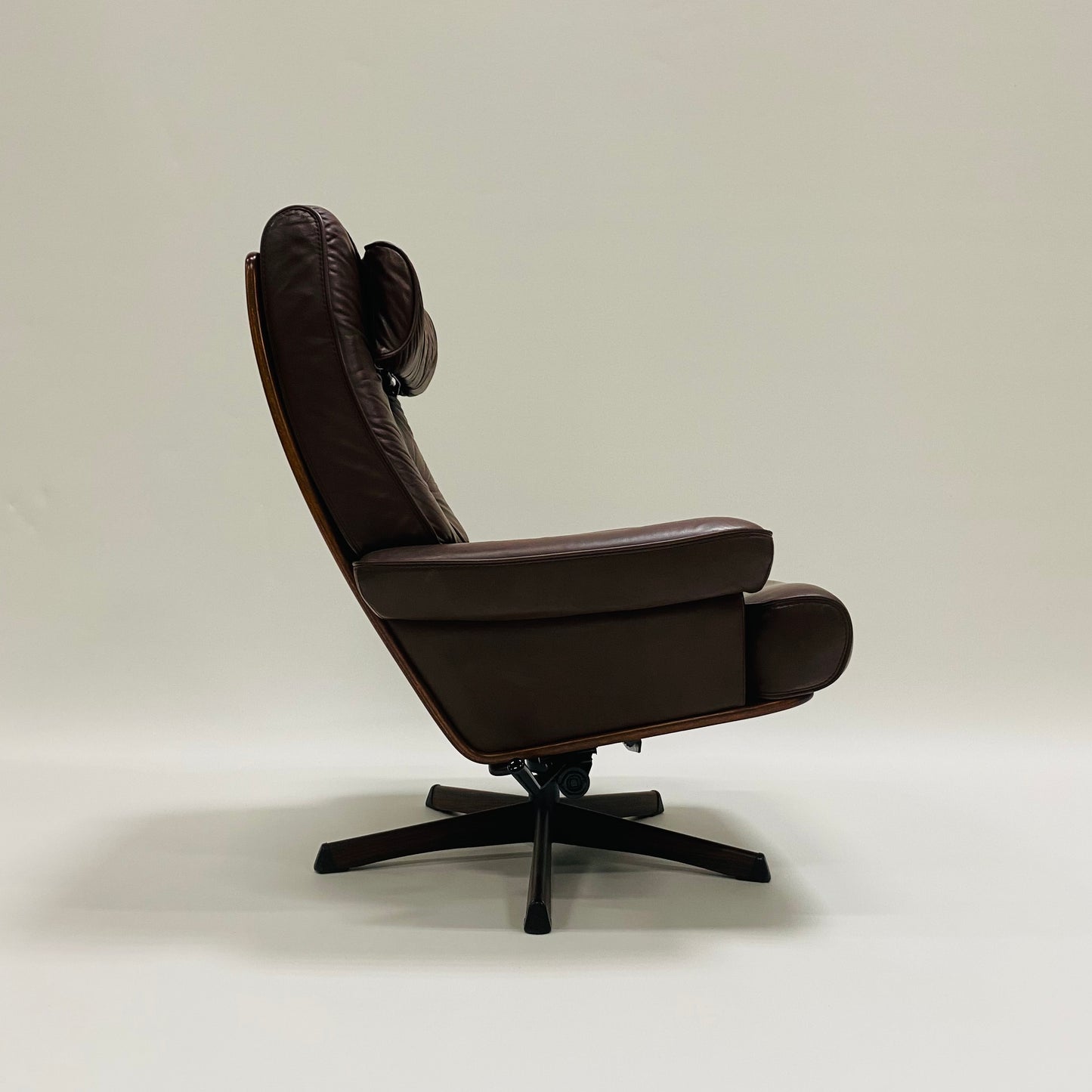 Brauner Nässjö Lounge Chair aus Leder für Göte Möbler, Schweden 1960