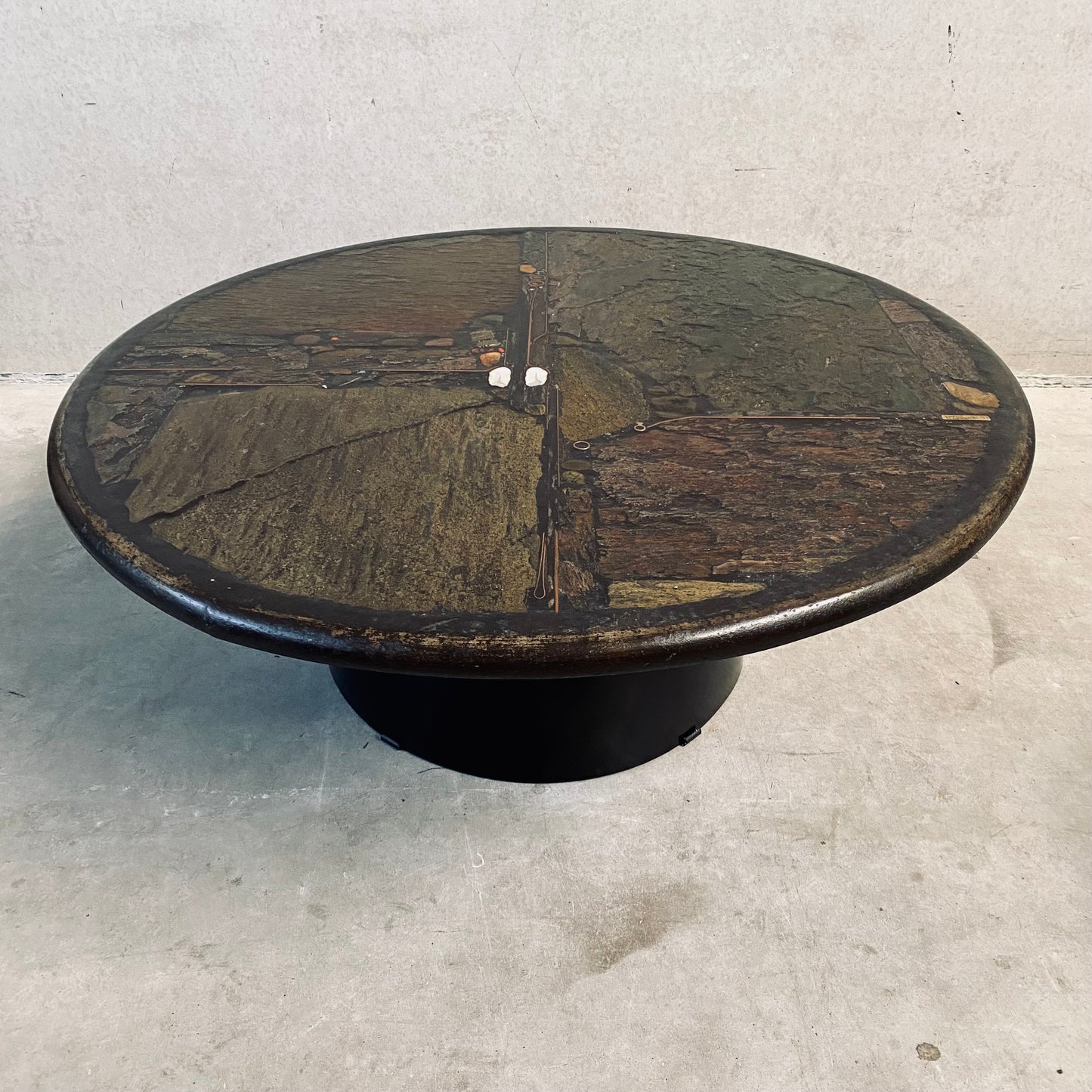 Runder Couchtisch im Stil des Brutalismus, entworfen vom Bildhauer Paul Kingma, Niederlande, 1989