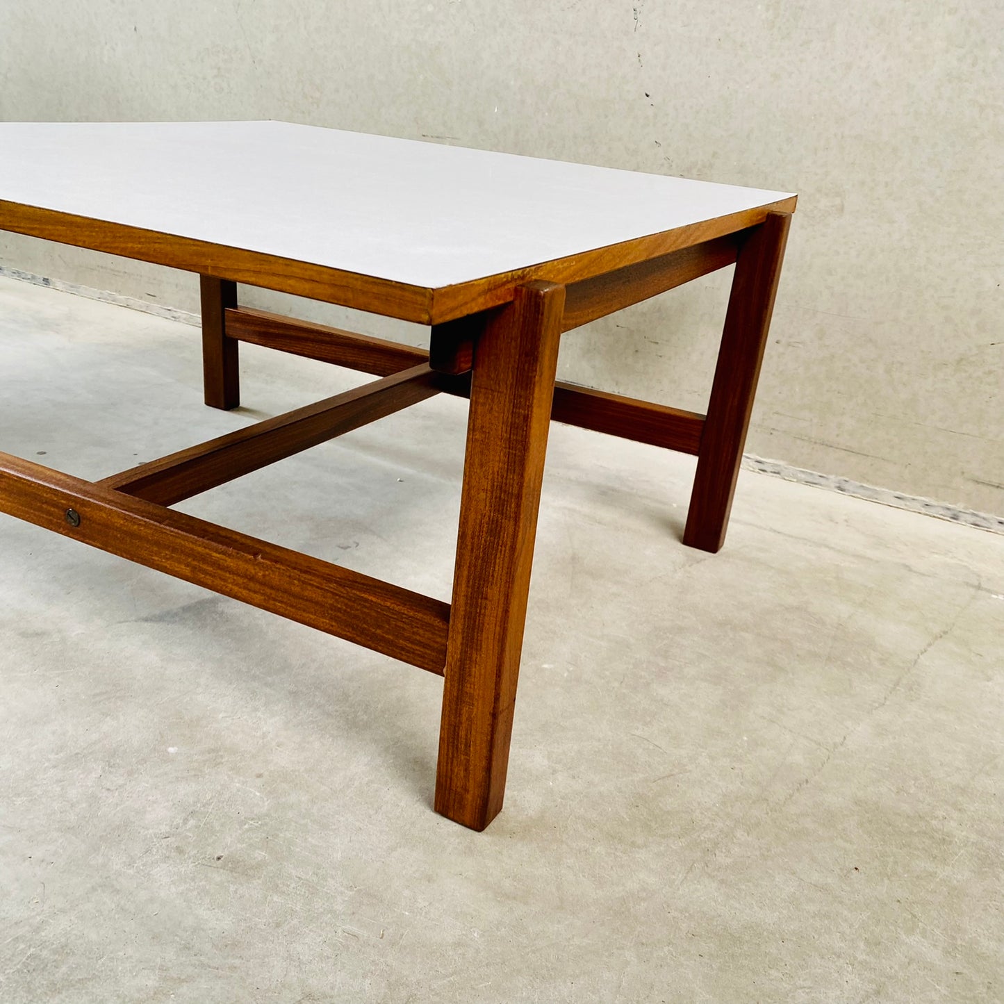 Couchtisch „Ta07“, japanische Serie von Cees Braakman für Pastoe, Niederlande 1960