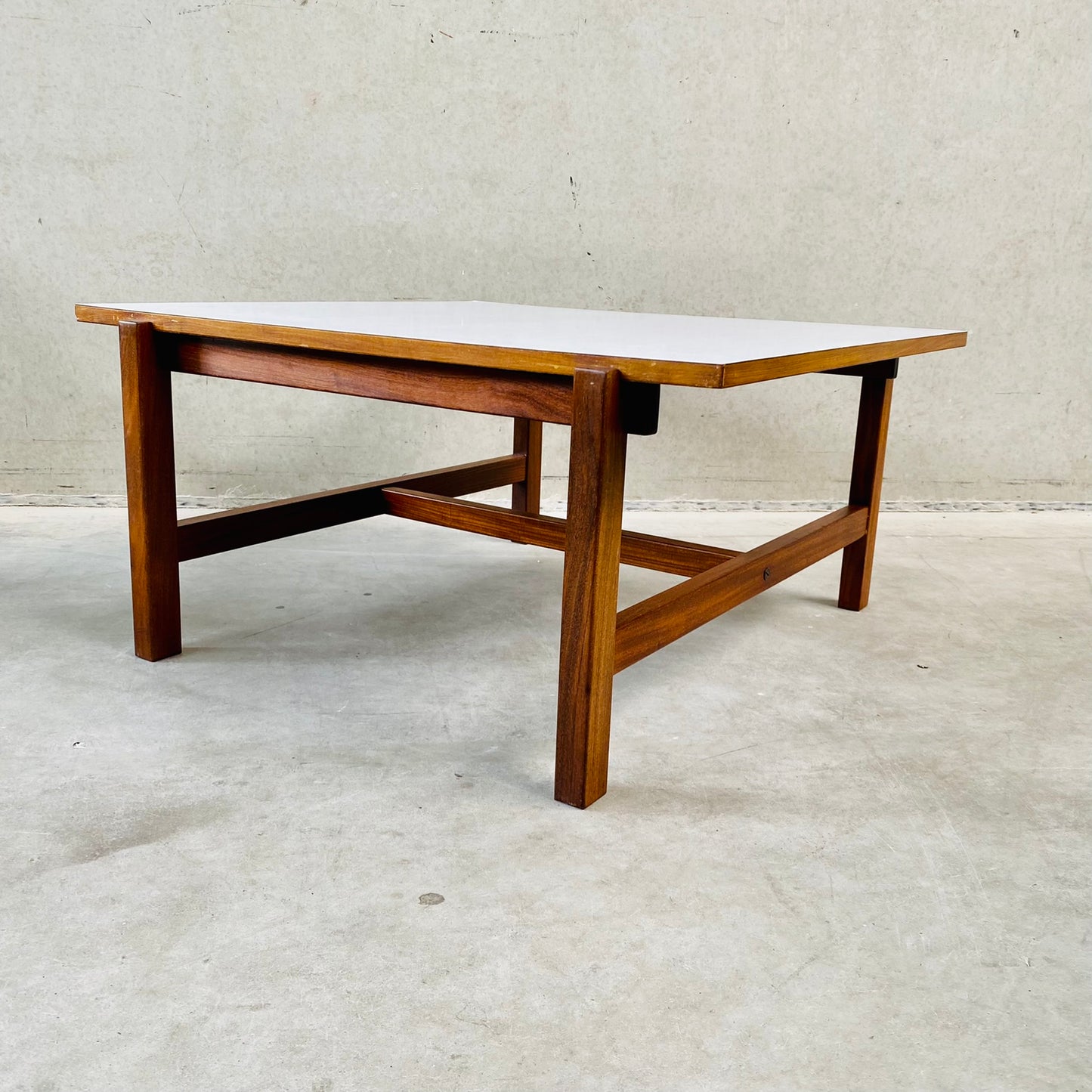 Couchtisch „Ta07“, japanische Serie von Cees Braakman für Pastoe, Niederlande 1960