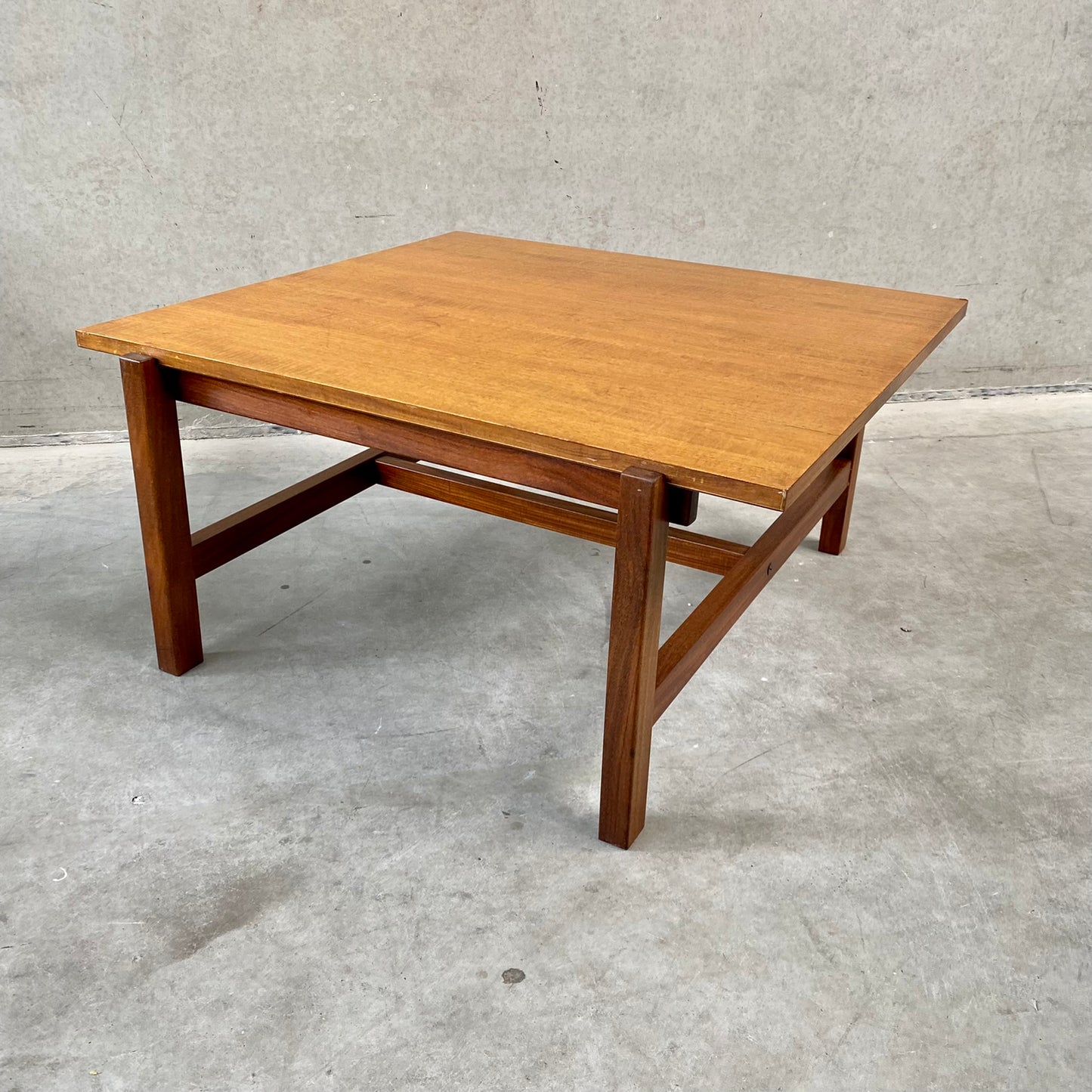 Couchtisch „Ta07“, japanische Serie von Cees Braakman für Pastoe, Niederlande 1960