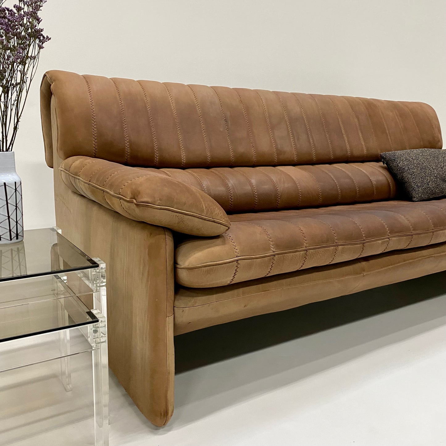 De Sede Ds86 3-Sitzer-Sofa aus cognacfarbenem Nackenleder, Schweiz, 1970