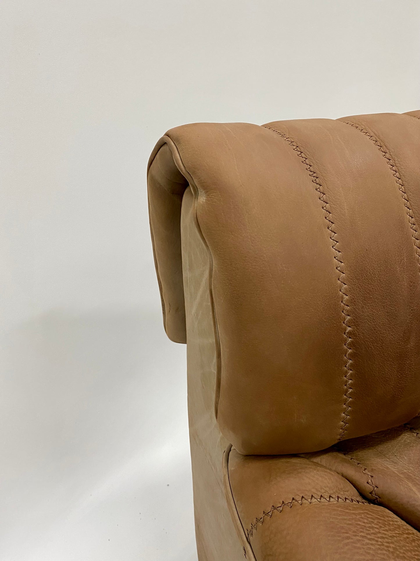 De Sede Ds86 3-Sitzer-Sofa aus cognacfarbenem Nackenleder, Schweiz, 1970