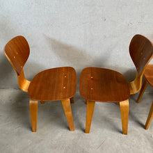 Load image into Gallery viewer, SET FOR 4 &quot;SB02&quot; DINING CHAIRS BY CEES BRAAKMAN FOR PASTOE, NETHERLANDS 1950S
