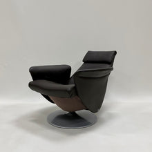 Load image into Gallery viewer, Dark Brown Buffalo Leather De Sede Recliner Switzerland 1990
