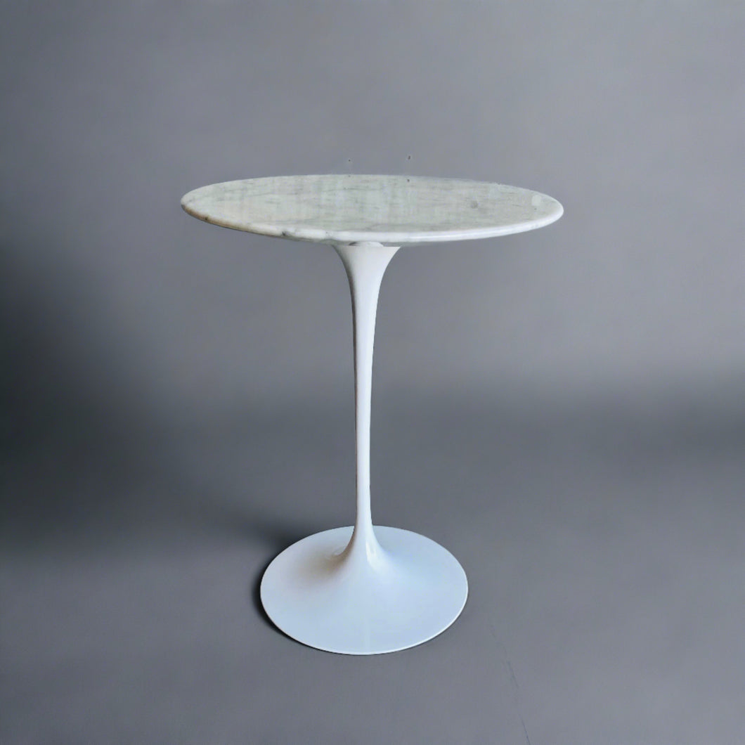 Eero Saarinen White Carrara Marble Tulip Side Table by Knoll, Germany 1960