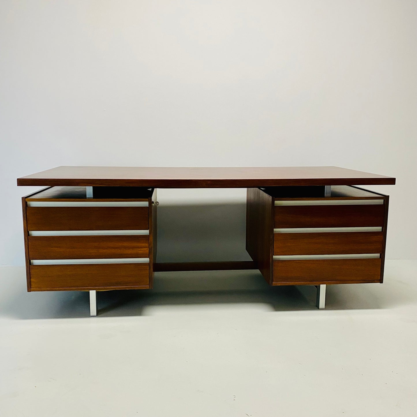 Rosewood Executive Desk von Kho Liang Ie für Fristho, Niederlande, 1950