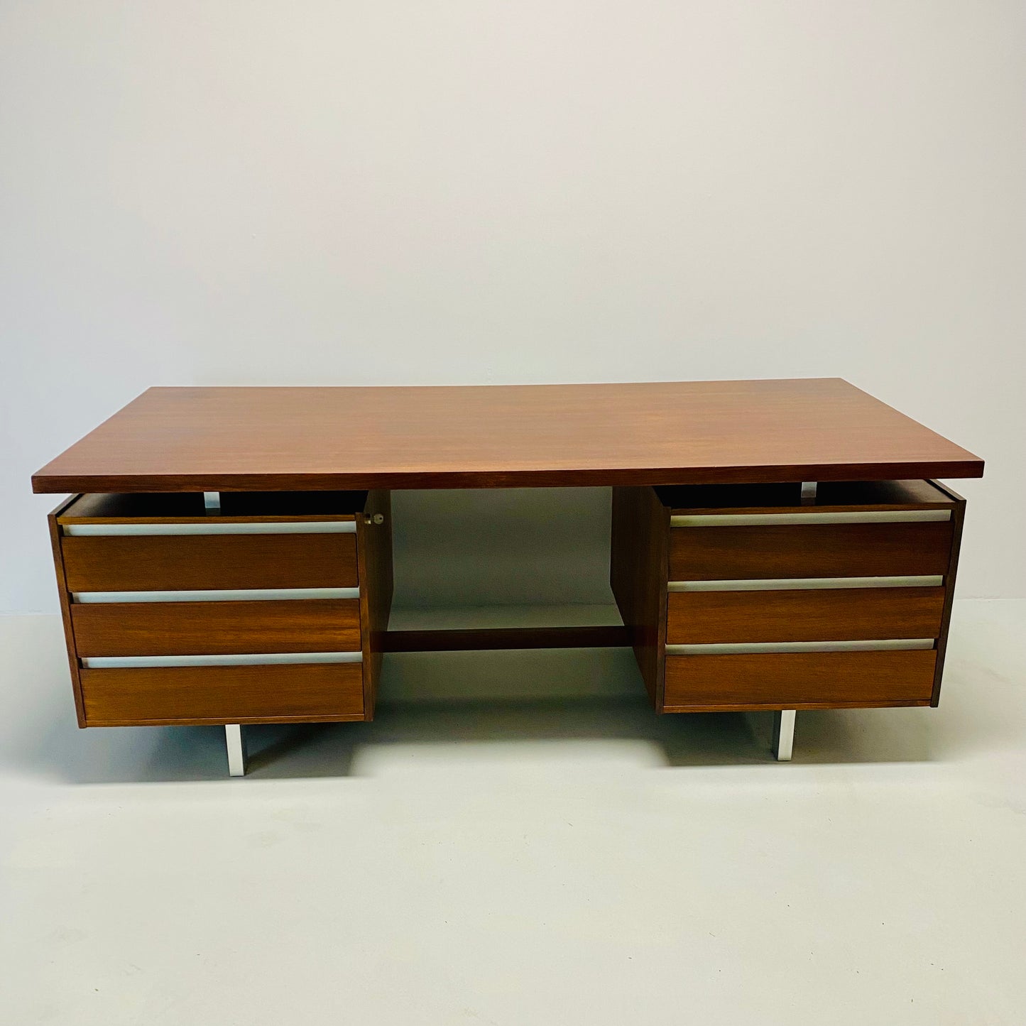 Rosewood Executive Desk von Kho Liang Ie für Fristho, Niederlande, 1950