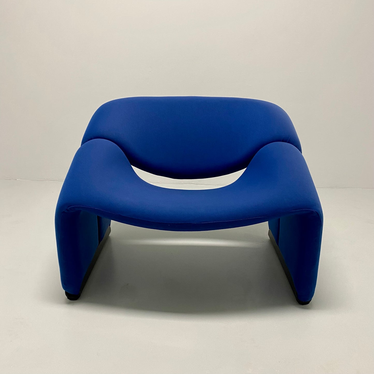 Blauer F598 Groovy M-Stuhl von Pierre Paulin für Artifort 1970