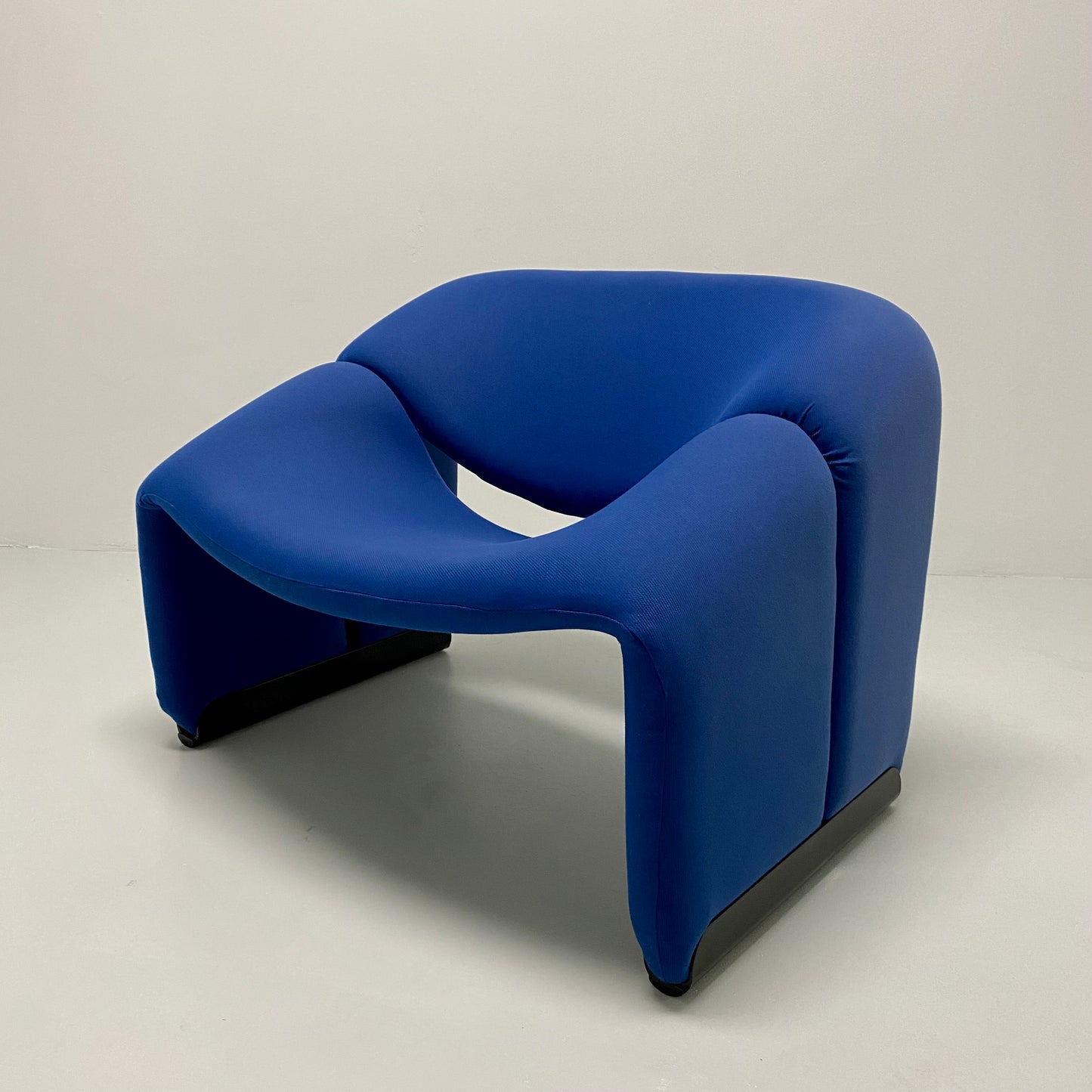 Blauer F598 Groovy M-Stuhl von Pierre Paulin für Artifort 1970