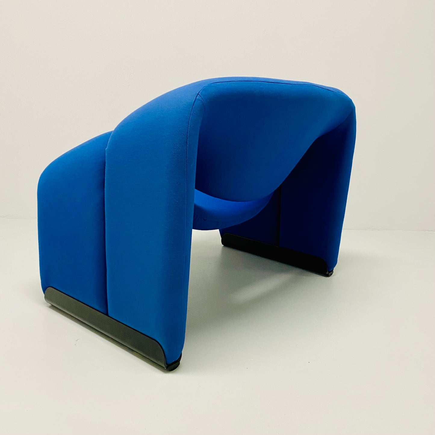 Blauer F598 Groovy M-Stuhl von Pierre Paulin für Artifort 1970