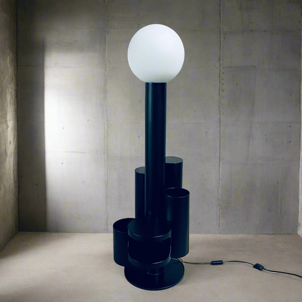 XXL FLOOR LAMP AND PLANT STAND "CLOSE ENCOUNTER" BY KERST KOOPMAN, NETHERLANDS 1980S