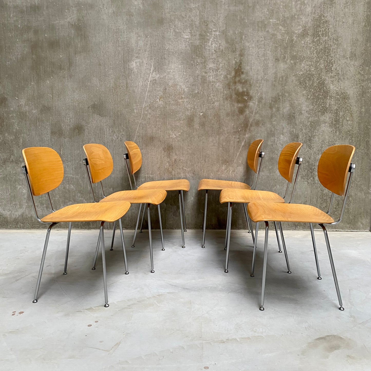 GISPEN 116 DINING SET BY W. RIETVELD FOR GISPEN (VAN DER STROOM), NETHERLANDS