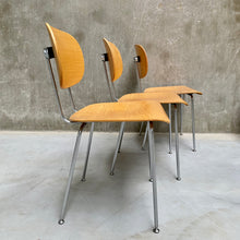 Load image into Gallery viewer, GISPEN 116 DINING SET BY W. RIETVELD FOR GISPEN (VAN DER STROOM), NETHERLANDS

