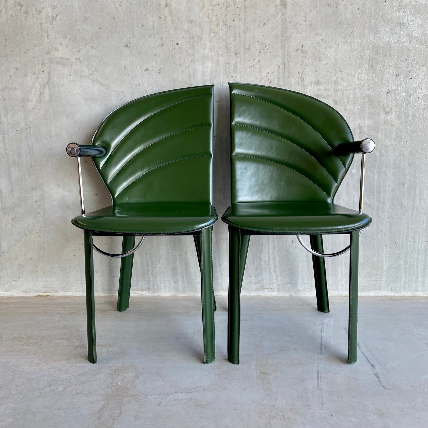 2 fauteuils en cuir vert de Mario Morbidelli pour Naos, Italie, années 1980