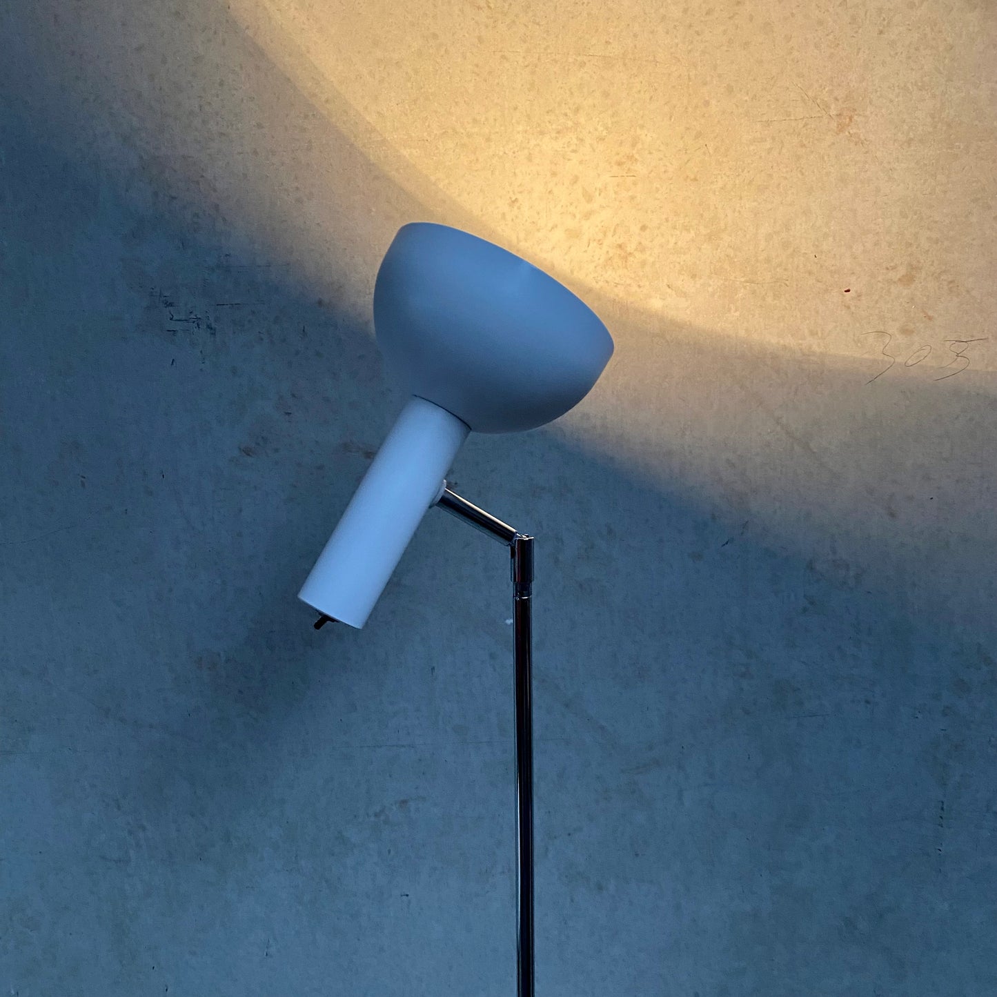 ADJUSTABLE 'BALL IN SOCKET' FLOOR LAMP BY H. BUSQUET FOR HALA ZEIST, 1960S