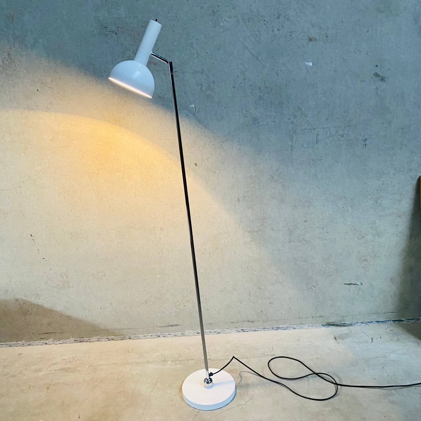 ADJUSTABLE 'BALL IN SOCKET' FLOOR LAMP BY H. BUSQUET FOR HALA ZEIST, 1960S