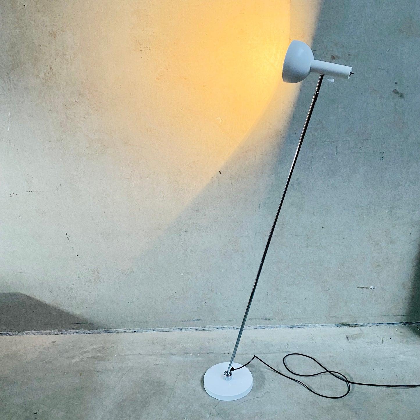ADJUSTABLE 'BALL IN SOCKET' FLOOR LAMP BY H. BUSQUET FOR HALA ZEIST, 1960S