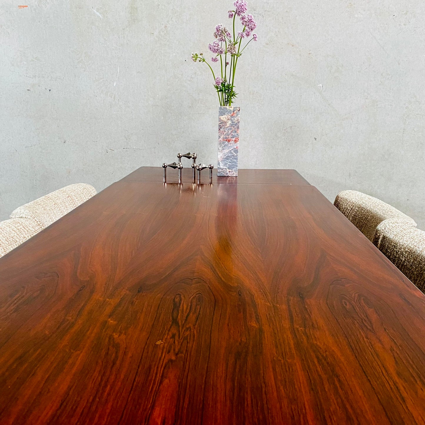 MID CENTURY DANISH DESIGN EXTENDABLE DINING SET WITH 6 CHAIRS, DENMARK 1960S