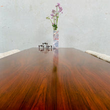 Load image into Gallery viewer, MID CENTURY DANISH DESIGN EXTENDABLE DINING SET WITH 6 CHAIRS, DENMARK 1960S
