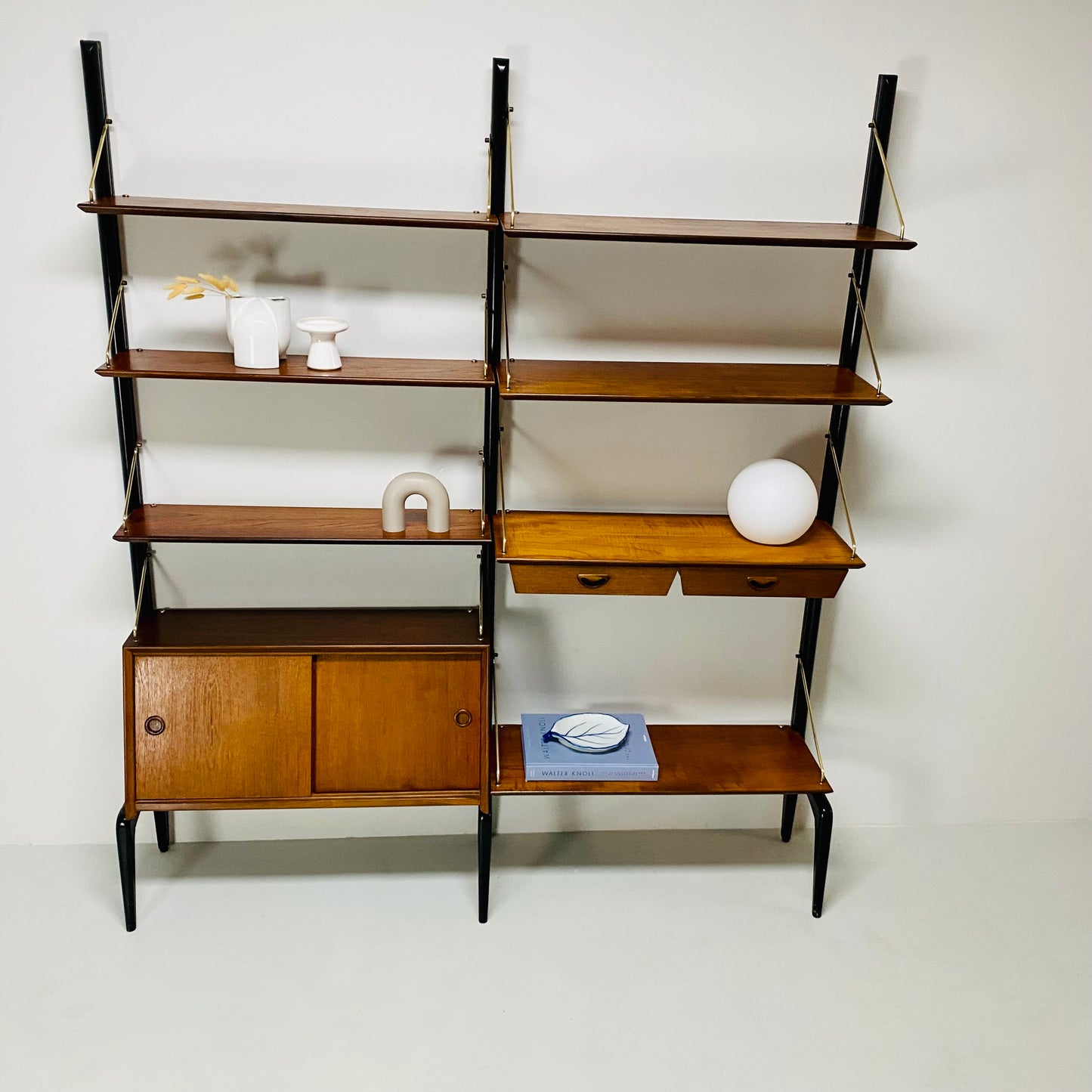 Modulares Wandregal von Louis Van Teeffelen für Wébé Niederlande 1960