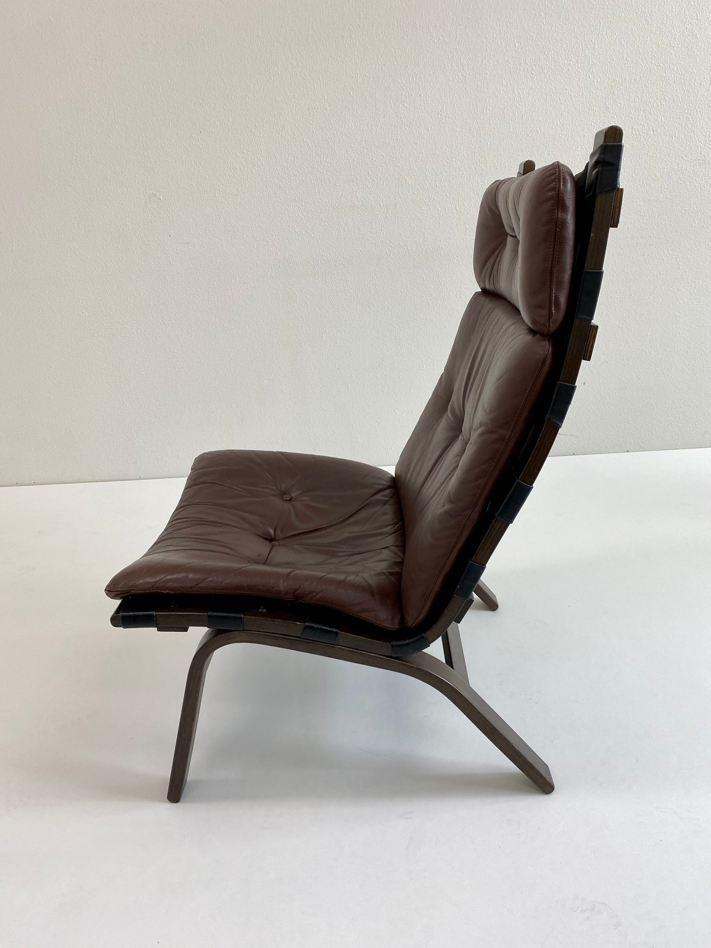 Fauteuil lounge en cuir marron danois, Farstrup, Danemark, 1970