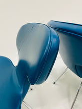 Load image into Gallery viewer, Set of 2 Lounge Chairs &quot;Libel&quot; by Rene Holten for Artifort, Netherlands 1960
