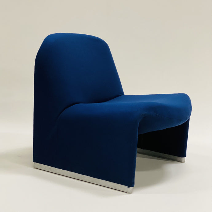 ALKY LOUNGE CHAIR BY GIANCARLO PIRETTI FOR ARTIFORT & CASTELLI, ITALY 1970S www.foundicons.nl