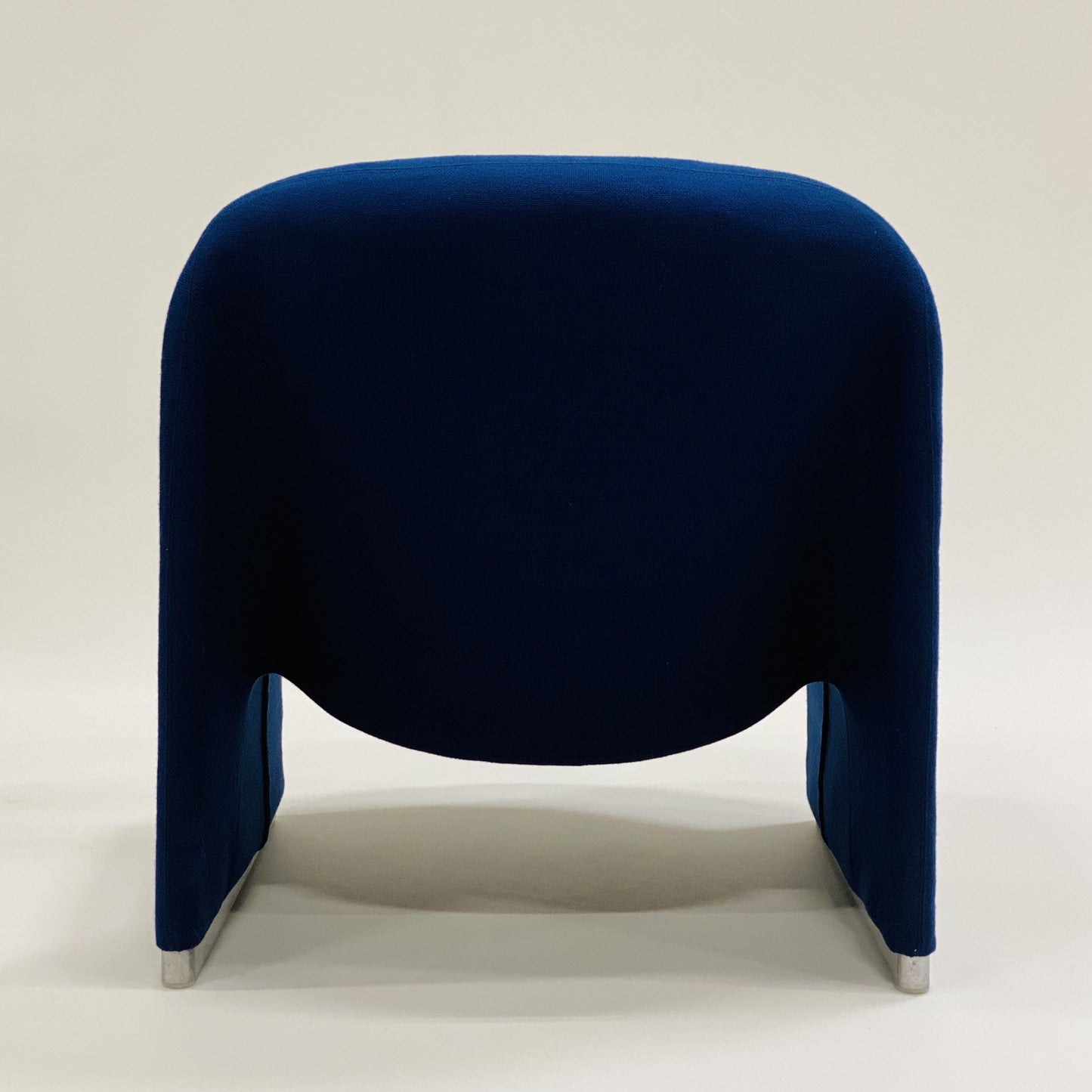 ALKY LOUNGE CHAIR BY GIANCARLO PIRETTI FOR ARTIFORT & CASTELLI, ITALY 1970S www.foundicons.nl