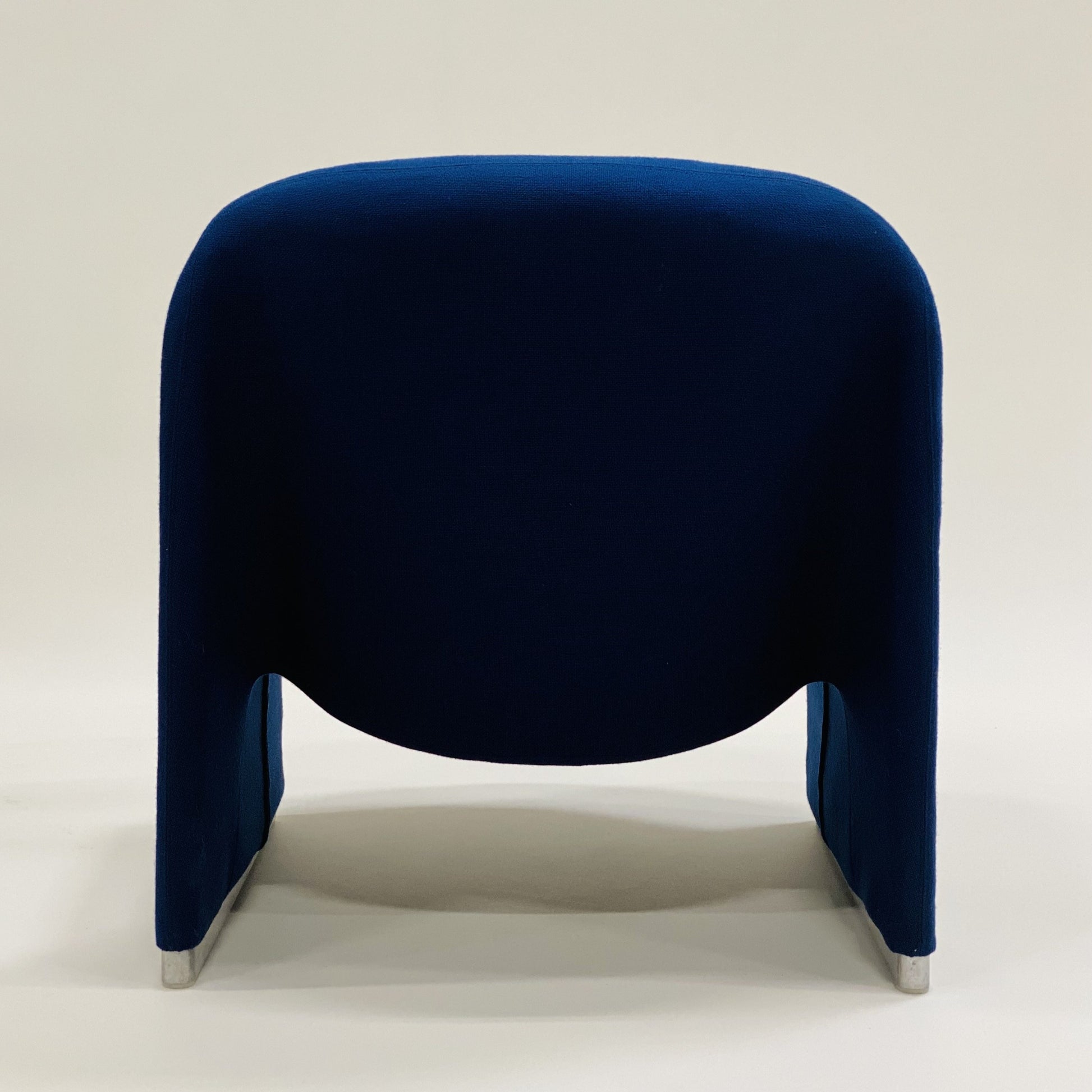 ALKY LOUNGE CHAIR BY GIANCARLO PIRETTI FOR ARTIFORT & CASTELLI, ITALY 1970S www.foundicons.nl