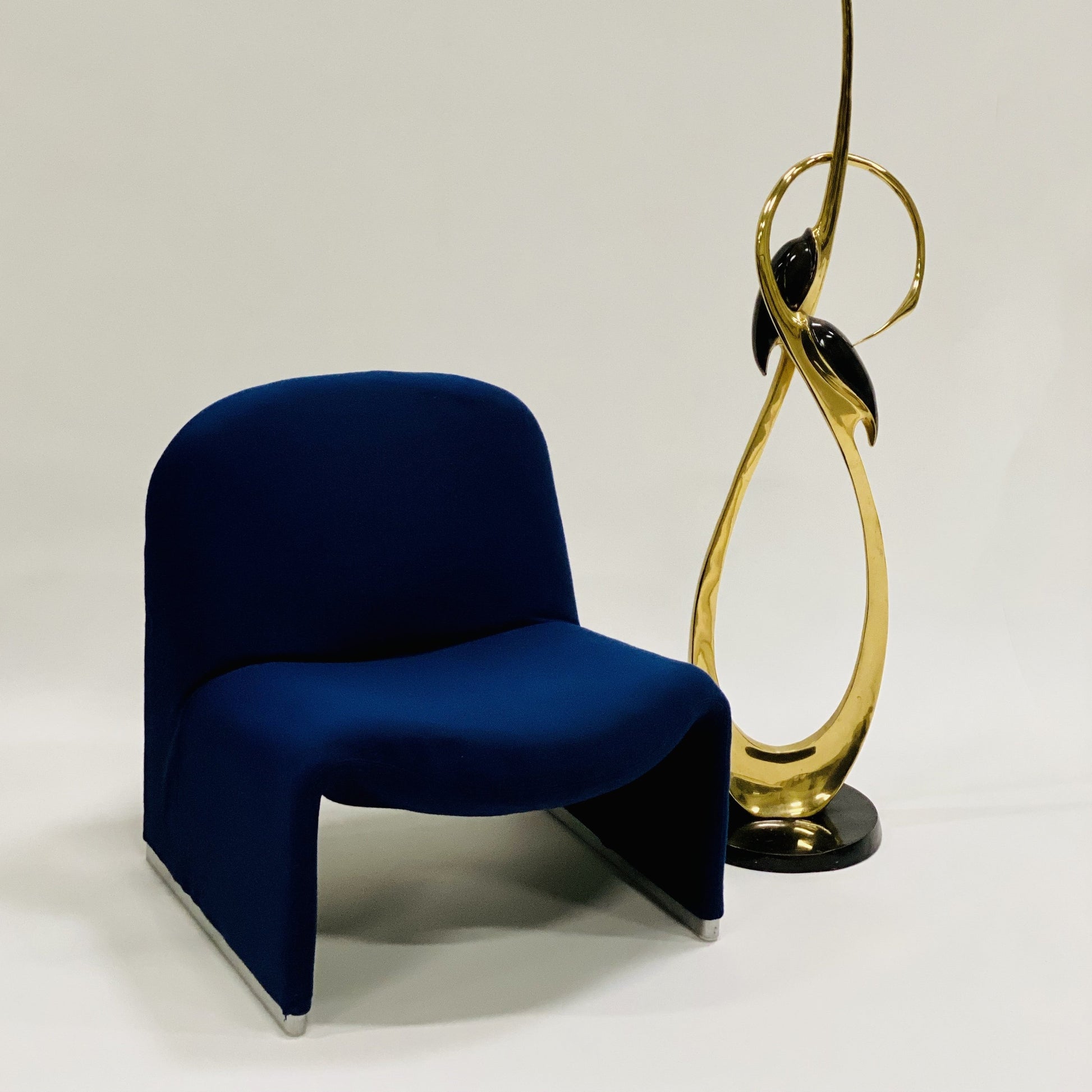 ALKY LOUNGE CHAIR BY GIANCARLO PIRETTI FOR ARTIFORT & CASTELLI, ITALY 1970S www.foundicons.nl