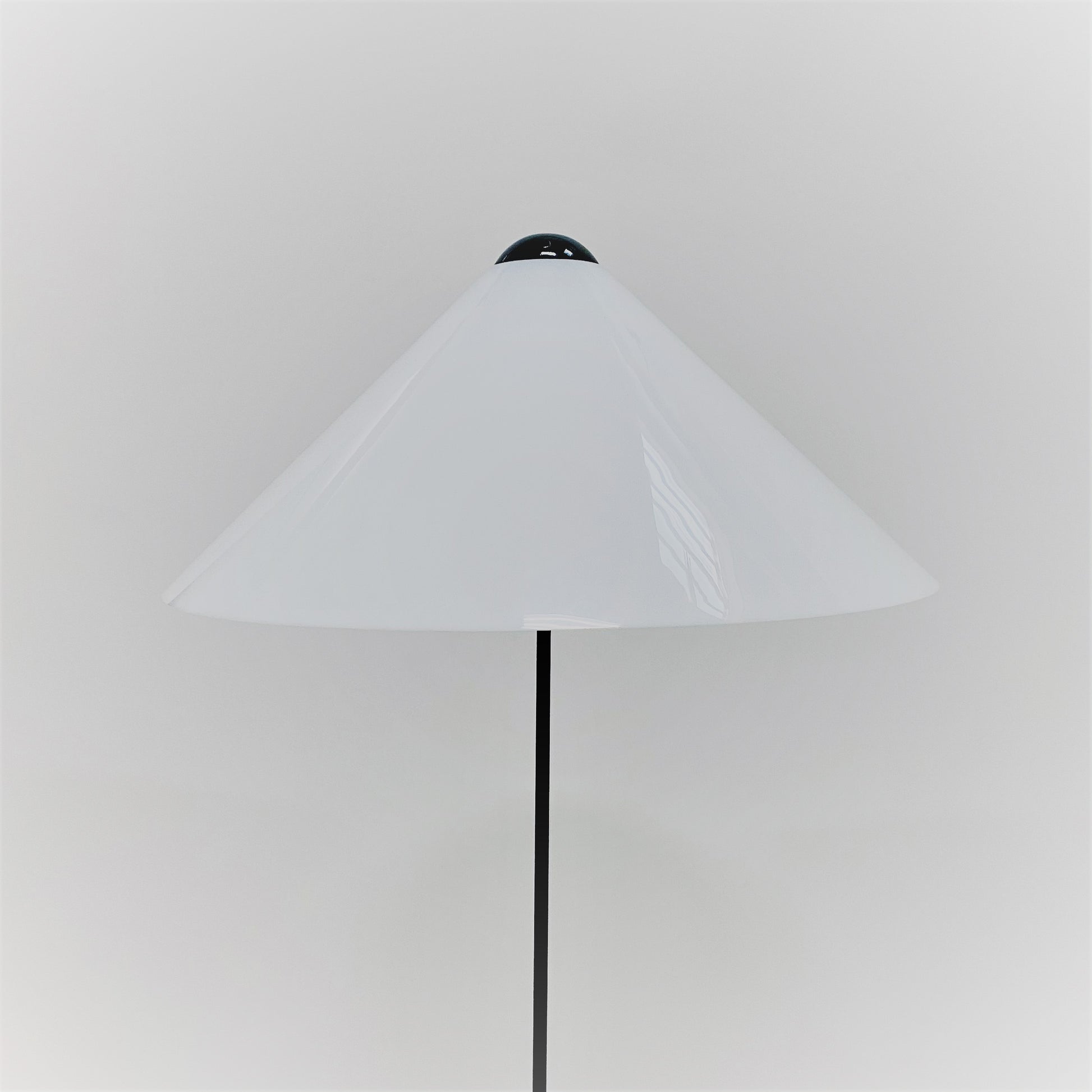 SNOW FLOOR LAMP BY VICO MAGISTRETTI FOR OLUCE, ITALY 1970S