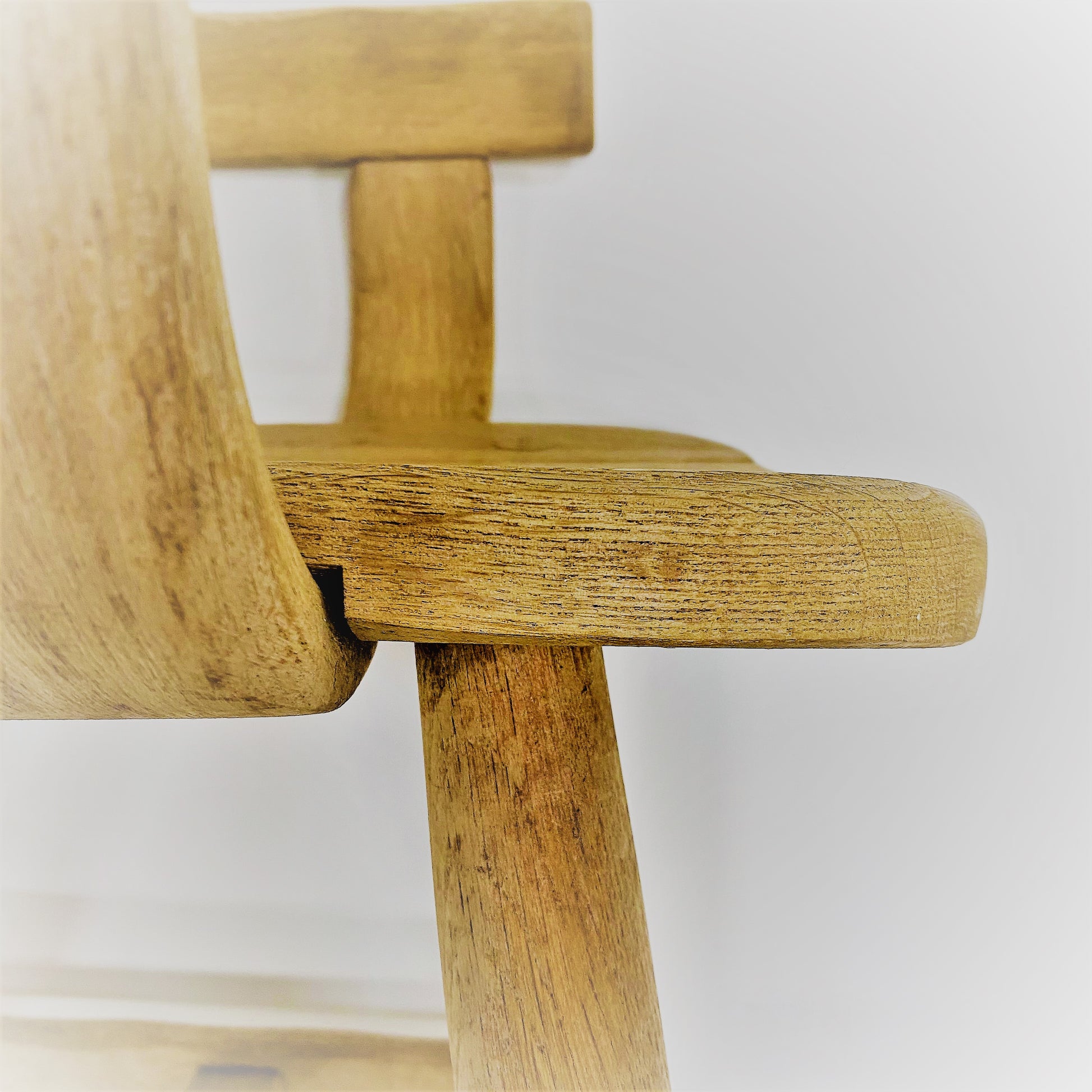 BRUTALIST ARMCHAIR BY KUNSTMEUBELEN DE PUYDT, BELGIUM 1960S www.foundicons.nl