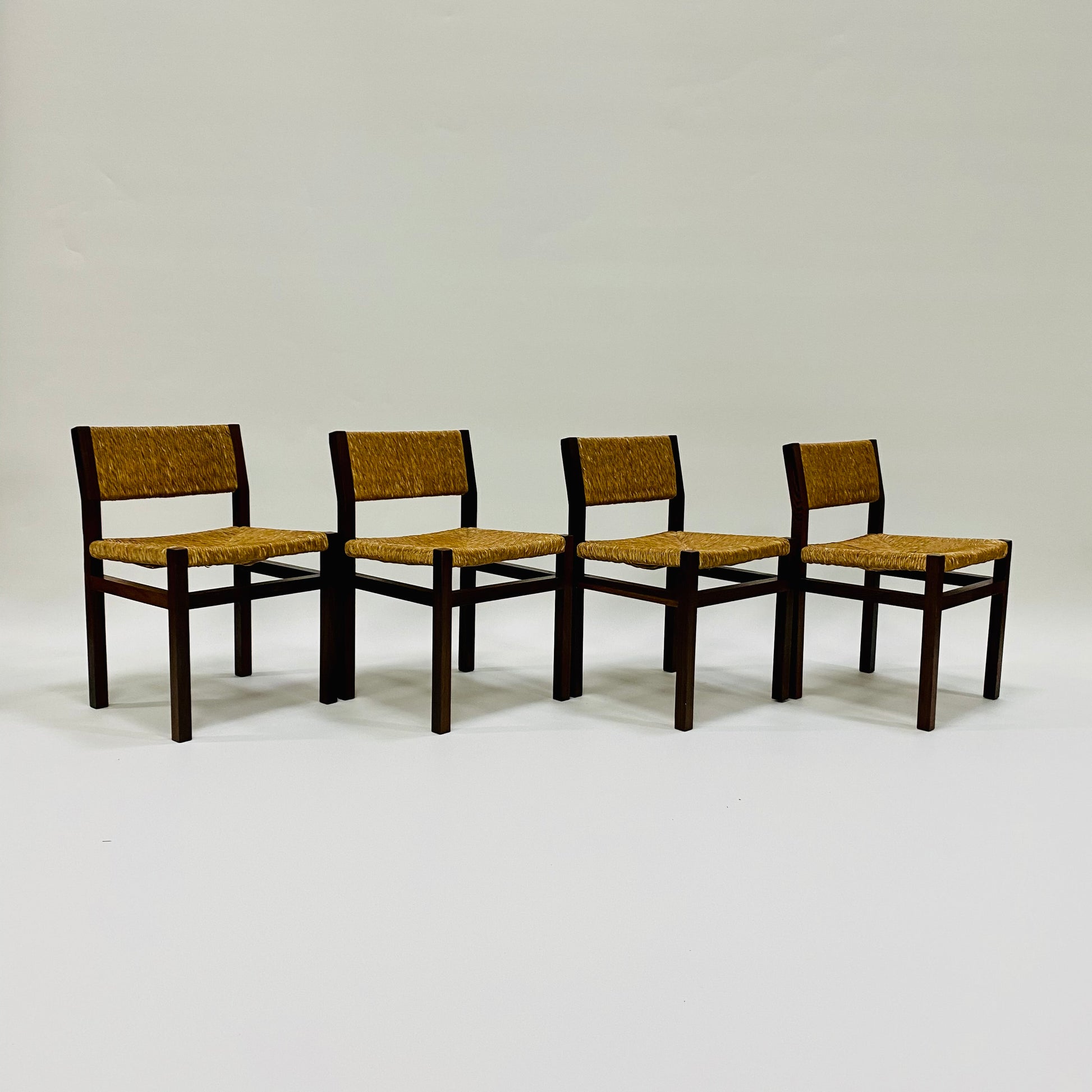 'SE82' WENGÉ & WICKER DINING CHAIRS BY MARTIN VISSER & WALTER ANTONIS FOR 'T SPECTRUM, NETHERLANDS 1960S www.foundicons.nl